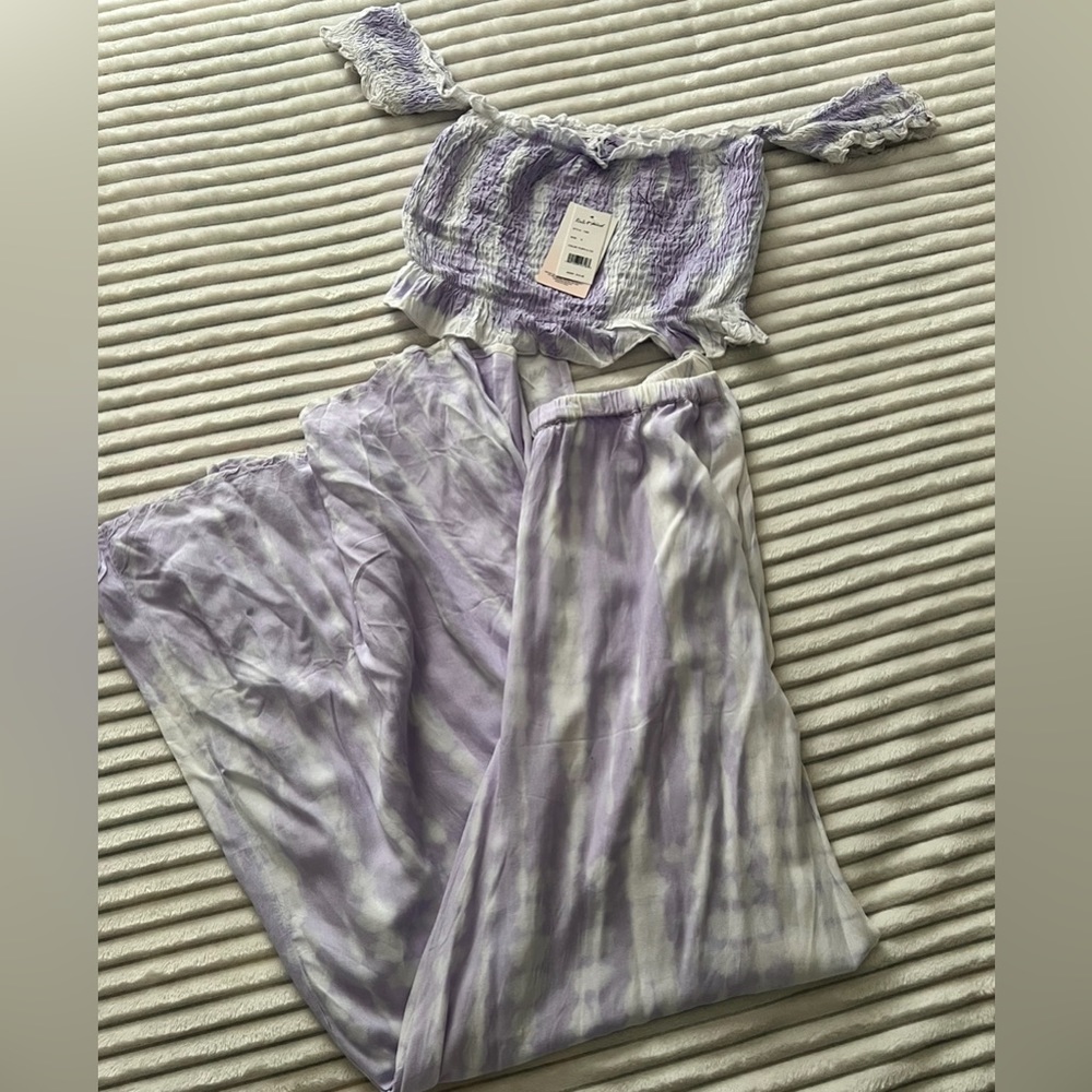 NWT Kiwi & punch 2 PIECE SET Lavender and white off the shoulder swim cover up
